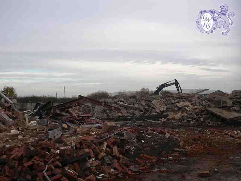 30-070 Demolition of Shoe Fayre corner where Kirkdale Road and Station Street 