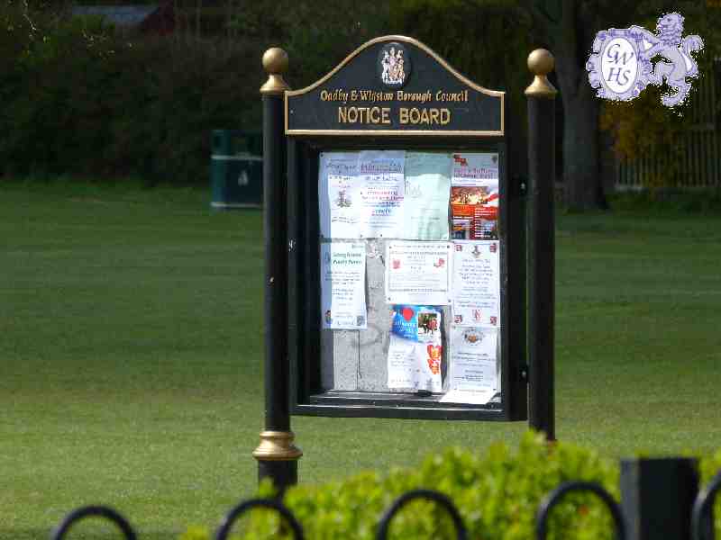 19-334 Notice Board in Willow Park Aylestone Lane Wigston Magna 2012