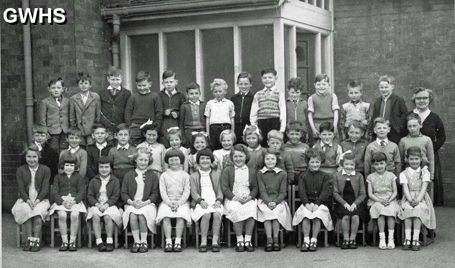 31-059 Bassett Street School South Wigston