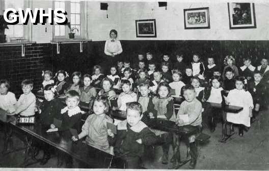 35-668 Bassett Street School South Wigston 1916
