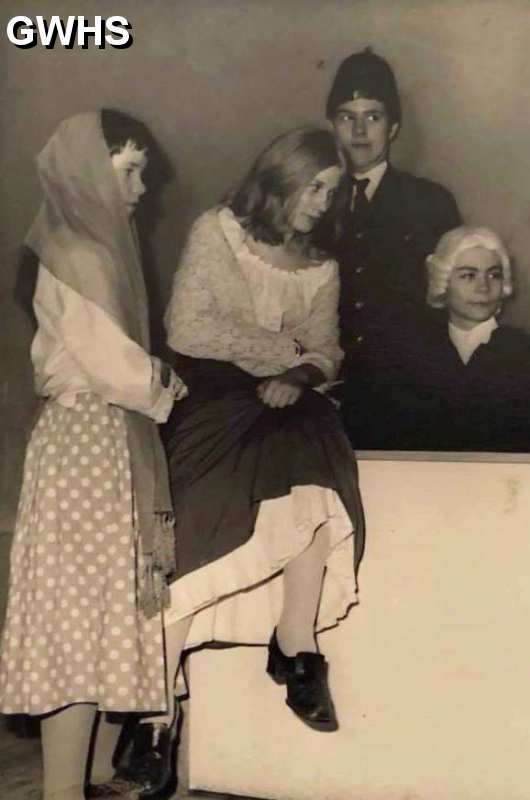 33-658 Bushloe School play ‘Oliver’ in 1969 Wigston Magna