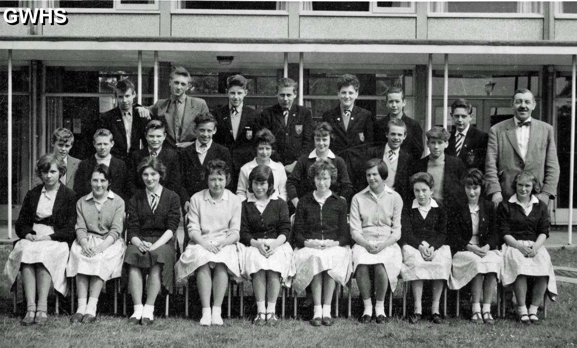 35-910 Bushloe School Station Road Wigston 1962