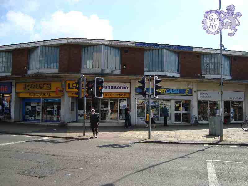 14-141 Bell Street Corner Wigston Magna May 2009
