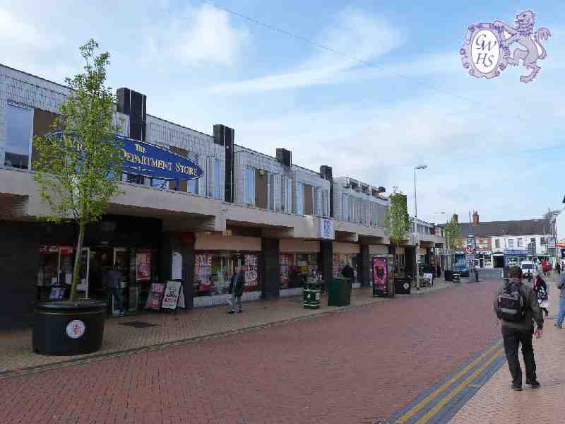 19-263 Co-operative Department Store Bell Street Wigston Magna April 2012