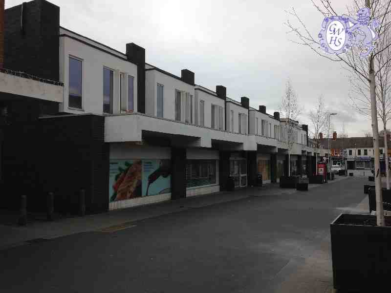 29-795 Empty Co-operative store Bell Street 31st Jan 2016