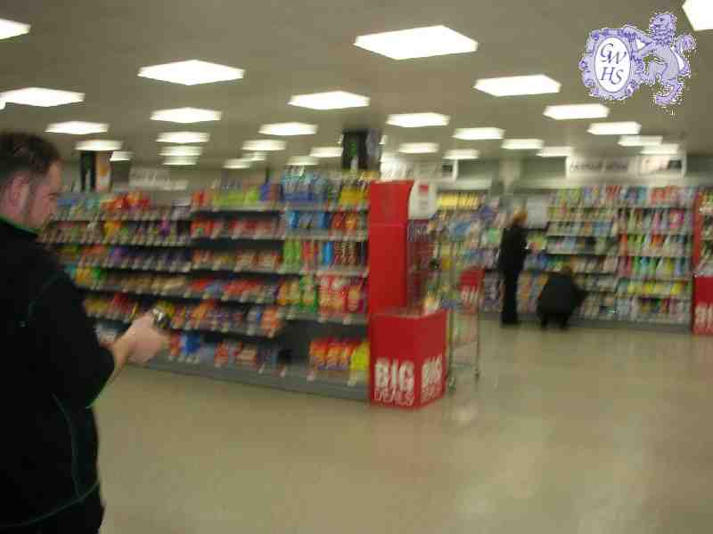 30-036 CO-OP Bell Street Wigston Magna Jan 2016, last day