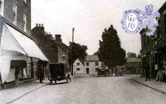 8-17 Bell St looking towards the Bank Wigston Magna