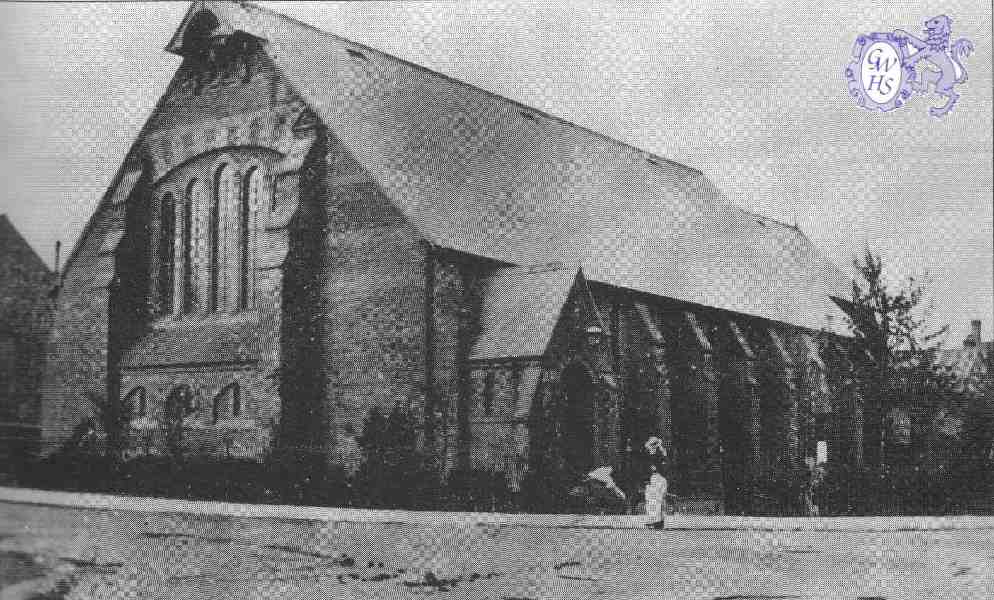 22-055 St Thomas' Church Blaby Road South Wigston circa 1899 the tower was added in 1900