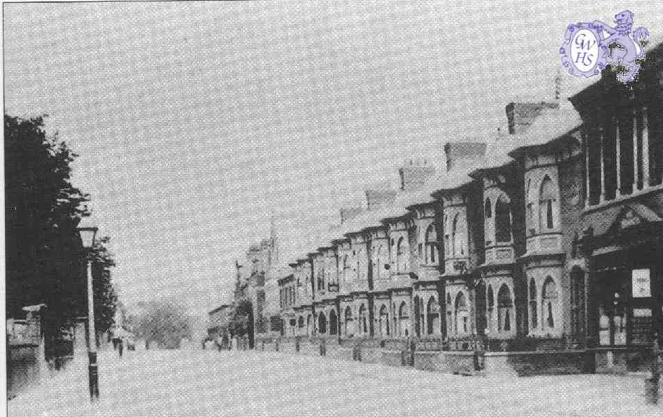 22-097 Blaby Road South Wigston circa 1911, on right is No 2 branch of the Wigston Co-operative Society
