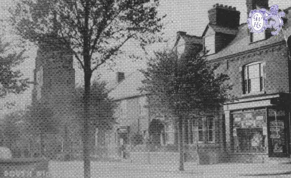 24-068 Wigston Drug Store on Blaby Road South Wigston c 1936