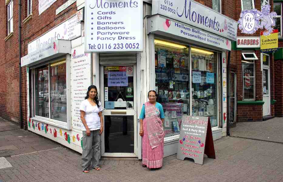 29-208 Magic Moments 13 Blaby Road South Wigston 2011