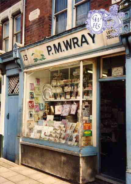 29-212 P M Wray's Shop 13 Blaby Road South Wigston