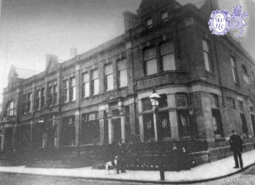 32-316 The Clarence -gaiety - marquis - stars and bars  south wigston