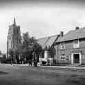 32-382 St Thomas Church, South Wigston ~ Postcard from 1939 32-382 St Thomas Church, South Wigston ~ Postcard from 1939