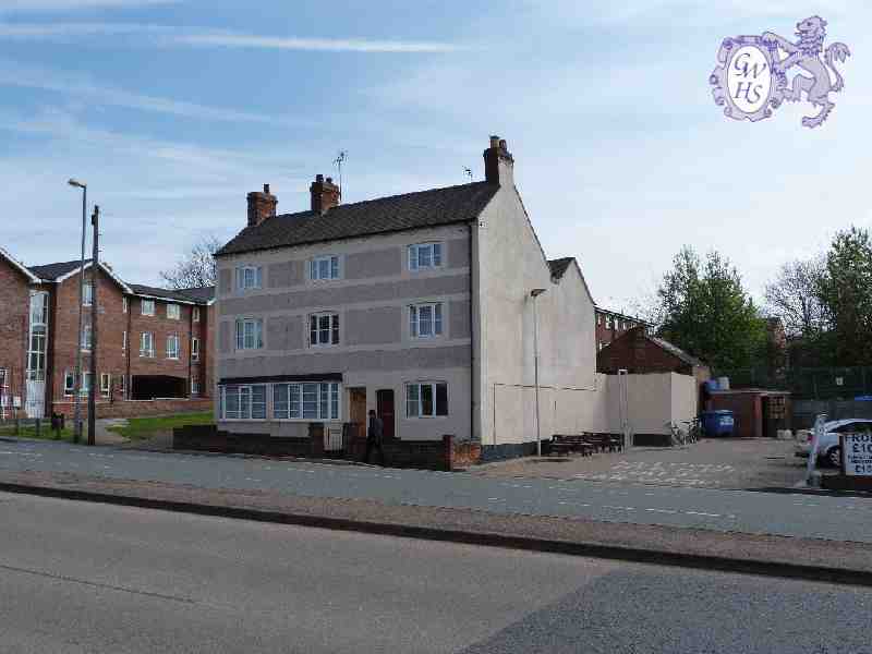 19-289 House on Bull Head Street Wigston Magna April 2012
