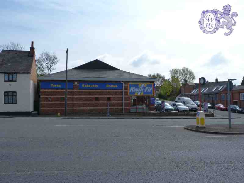 19-293 Kwik Fit Bull Head Street Wigston Magna April 2012