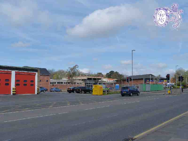 19-305 Police Station Bull Head Street Wigston Magna April 2012