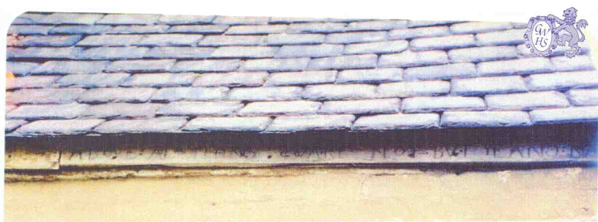 19-321 Legend written on eaves of Quaker House Bull Head Street Wigston Magna