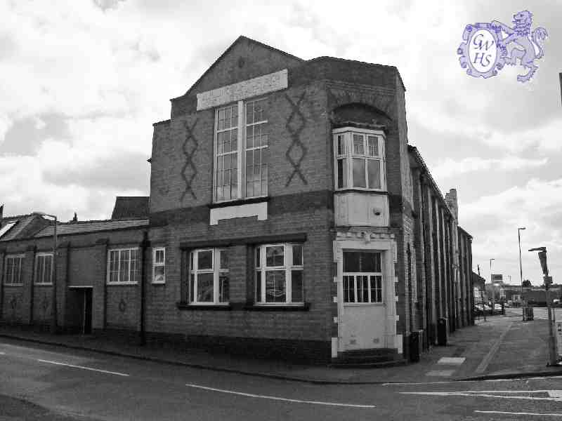 23-877a Kings Centre Building on Bull Head Street Wigston Magna 2014