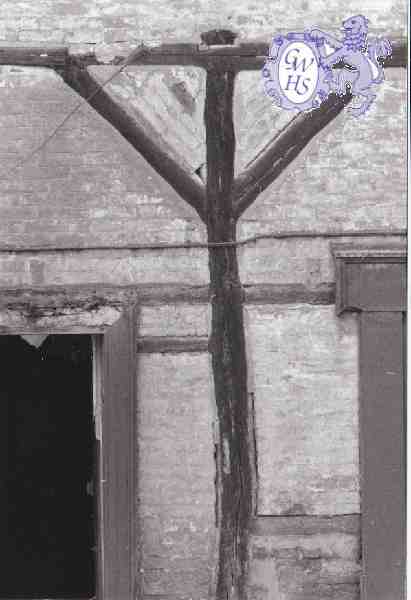 29-639 Demolition of cottages on Bull Head Street Wigston Magna 1976
