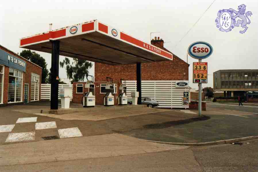 30-684 Fishers Garage Bull Head Street Wigston Magna Aug 1986