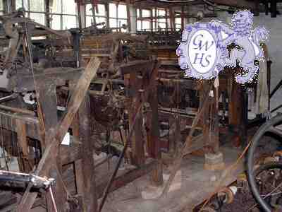 14-192 Frame shop at the FWK museum Bushloe End Wigston Magna