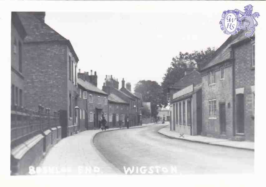8-102 Busloe End Wigston Magna with Gas showroom on right