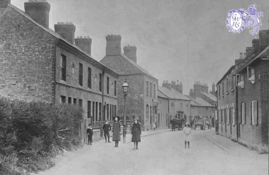 8-106a Bushloe End Wigston Magna c 1920