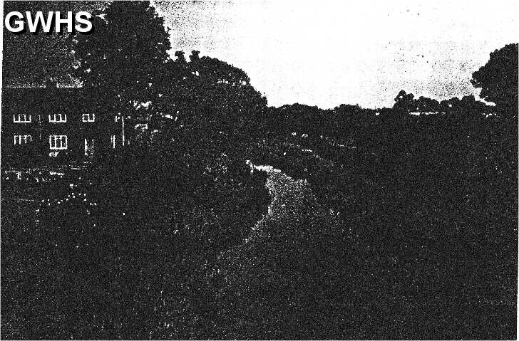 26-306 The Canal in South Wigston circa 1950