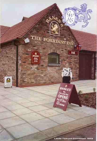 14-190 Forryans Inn Chartwell Drive Wigston Magna Dec 1989