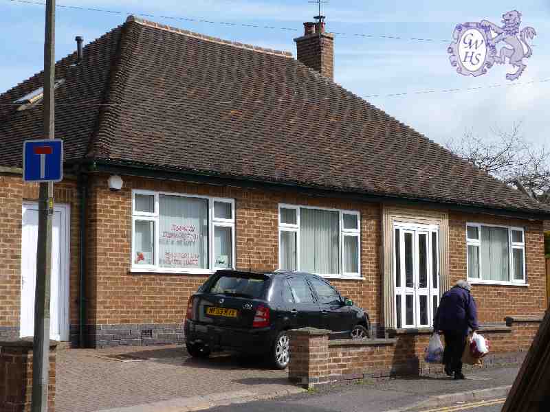 19-318 Serenity Nails and Beauty Church Nook Wigston Magna April 2012