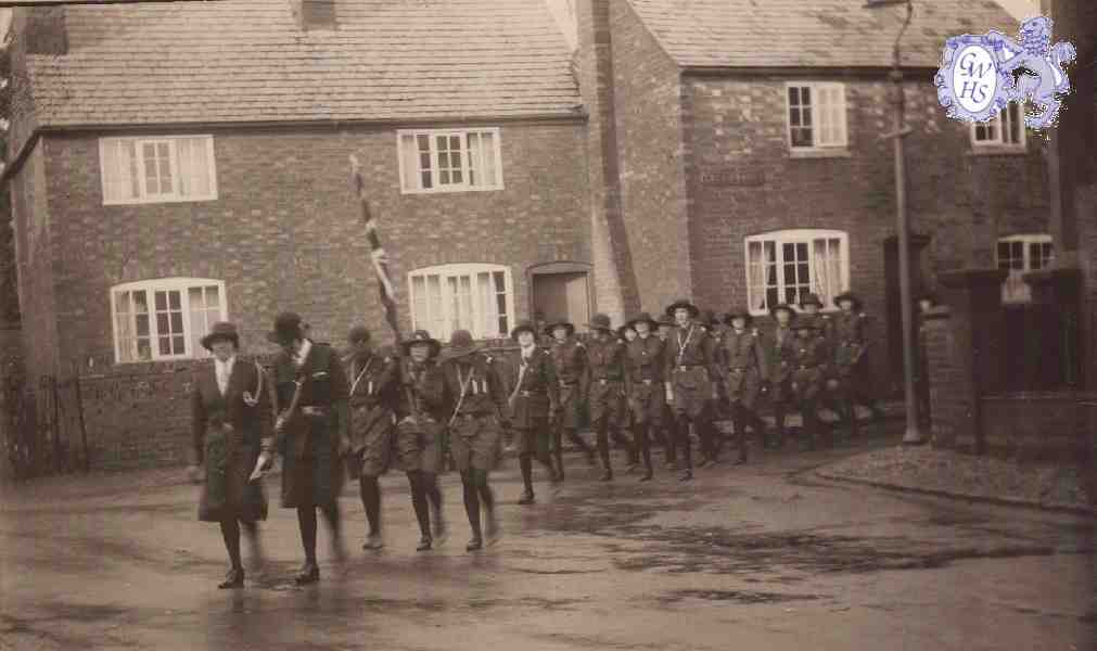 25-056 Guides parade outside St Andrews Church Countesthorpe 1930's