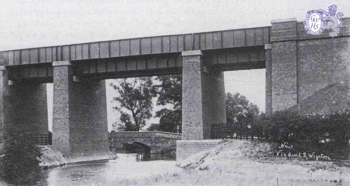 32-448 Replacement railway bridge over the canal at Crow Mill South Wigston 1912