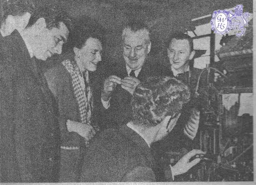 21-015 Wigston Councillors at The Advertiser Offices 1964