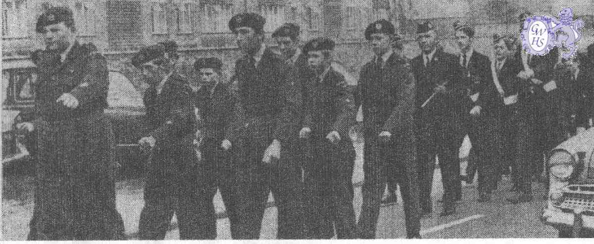 21-025 Harvest Parade Wigston Magna 1966