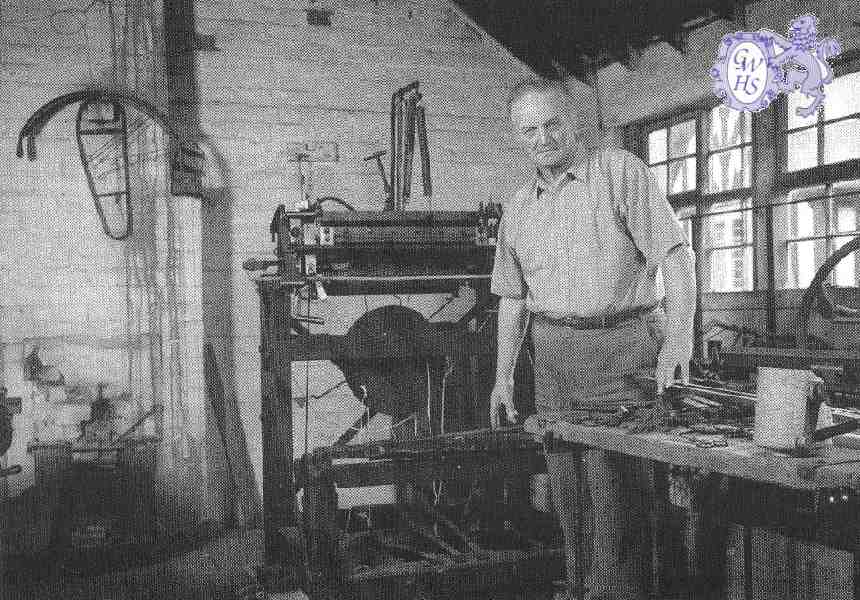 22-275 Peter Clowes Curator - Framework Knitters Museum Bushloe End Wigston Magna