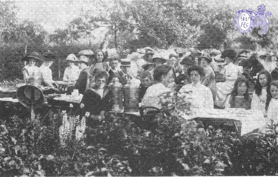 22-391 All Saint's Church garden party  Wigston Magna 1912