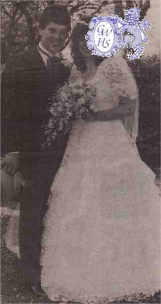 22-545 Marrage of Paul Taylor to Lorraine Bird at All Saints Wigston1990