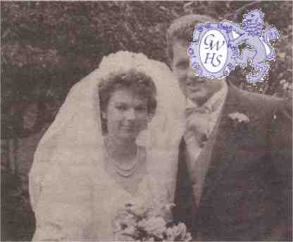 22-550 Marrage of Christine Peterson to John Wesson at South Wigston Methodist Church1990