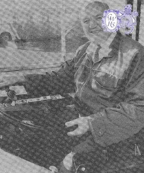 22-557 Arthur Cave retires from the buses 1989