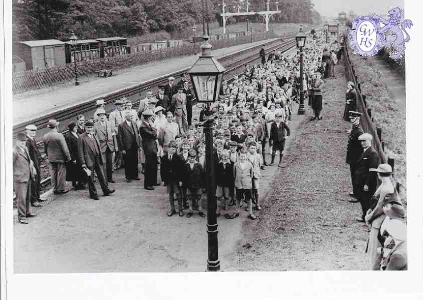 7-113 Wigston Magna Station Evacuee Rehearsal 1939