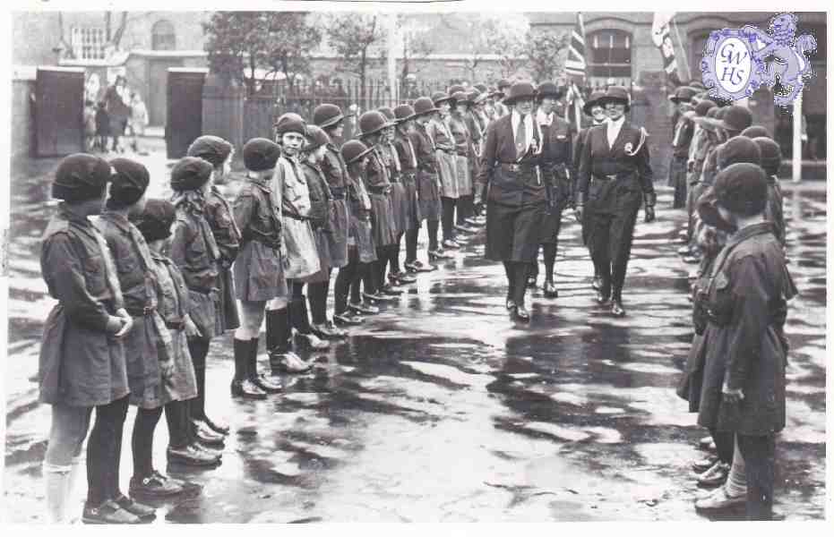 9-94 Girl Guides at National School Wigston Magna now Working Mens Club in Long Street