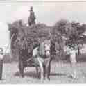 6-55 Harvest in Wigston Magna early 1940's