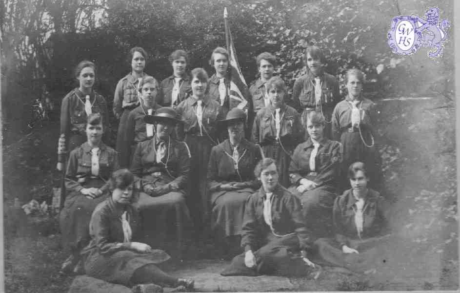 23-033 Guides in Wigston Magna circa 1920 