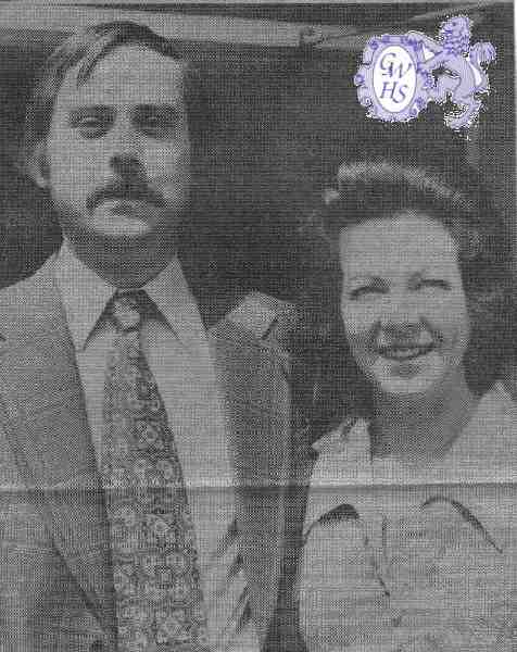 23-803 Mr & Mrs Wally Shuter landlord at the Queens Head Public House taking over from Walter Hallam