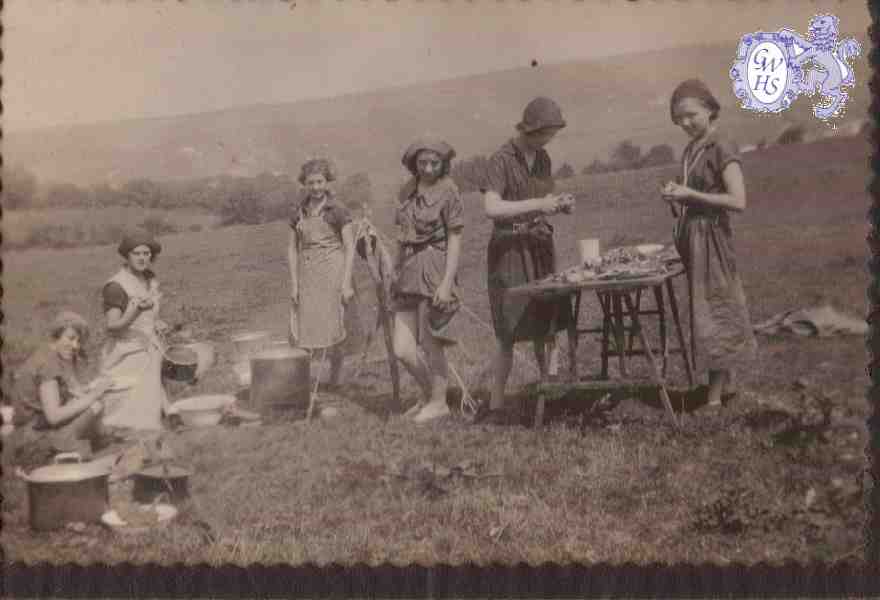 25-013 1st Wigston Guides Devon 1933 