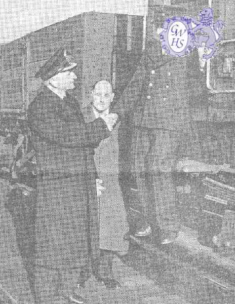 30-140 Bill Ecob at his retirement from the Railway in Wigston Magna