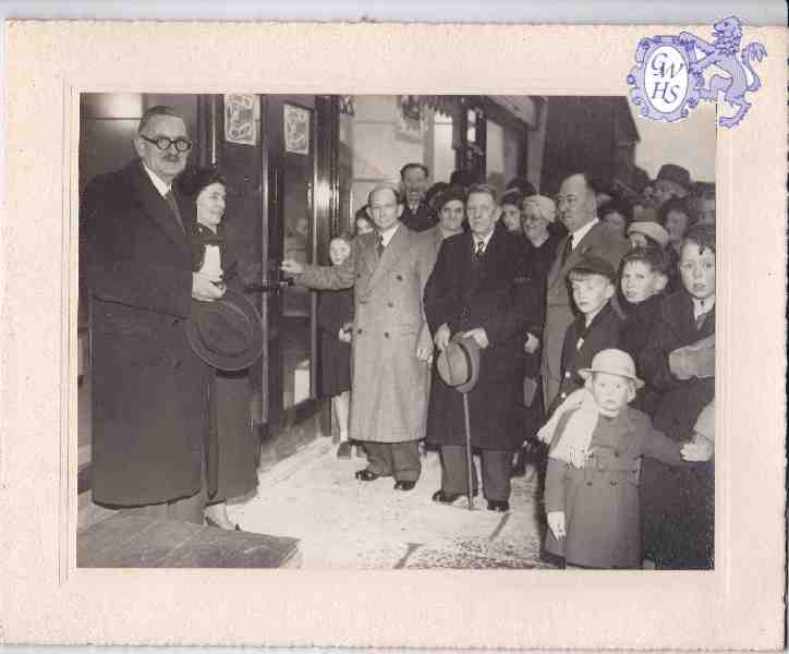 30-475 Opening of the new Co-operative store in Bell Street Wigston Magna