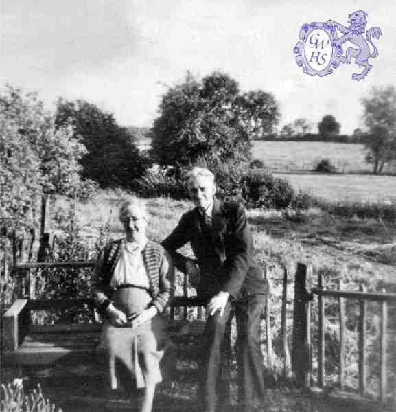 30-566 Annie and George Russell Cedar Avenue Wigston Magna