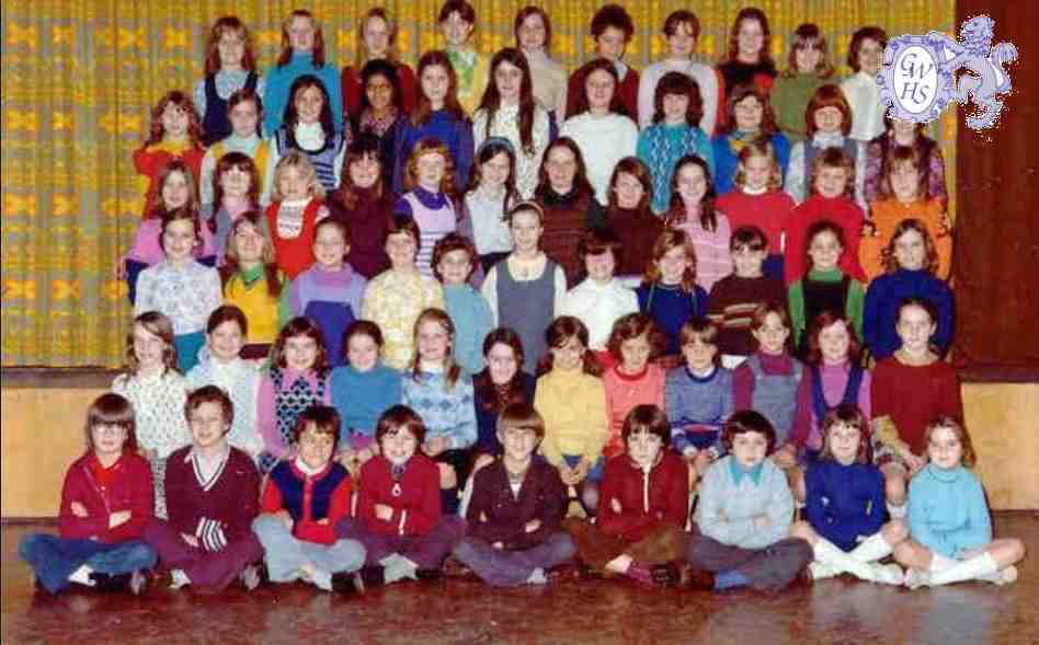 31-012 Guthlaxton class of 76 reunion